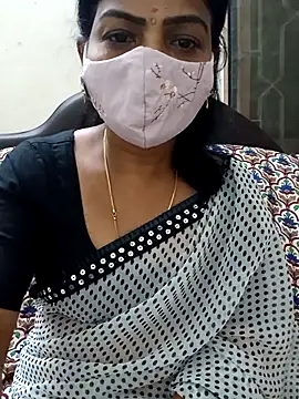 Snapshot of Rithya27 chatting on 1, 4, 2026 Rithya27 online show from 1, 4, 2026