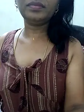 Snapshot of Rithya27 chatting on 13, 4, 2026 Rithya27 online show from 13, 4, 2026