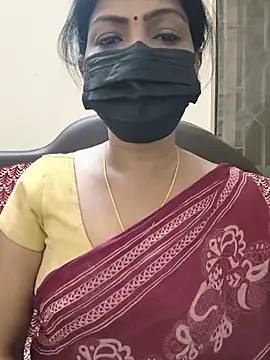 Snapshot of Rithya27 chatting on 27, 6, 2026 Rithya27 online show from 27, 6, 2026