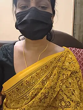 Snapshot of Rithya27 chatting on 8, 7, 2026 Rithya27 online show from 8, 7, 2026