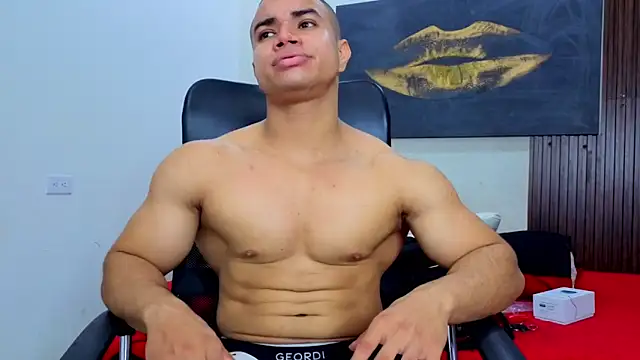 DylanGuss online show from 13, 9, 2025