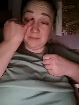 Kiss Eva online show from 5, 1, 2026