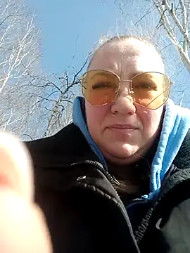 Kiss Eva online show from 15, 3, 2026