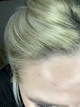 April Purr online show from 10, 1, 2026