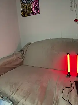 April Purr online show from 18, 2, 2026