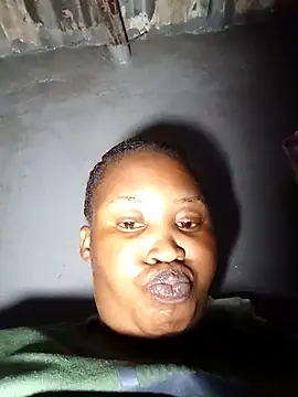 Snapshot of OCEANSQUITERXXX chatting on 17, 9, 2025 OCEANSQUITERXXX online show from 17, 9, 2025