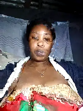 Snapshot of OCEANSQUITERXXX chatting on 24, 10, 2025 OCEANSQUITERXXX online show from 24, 10, 2025