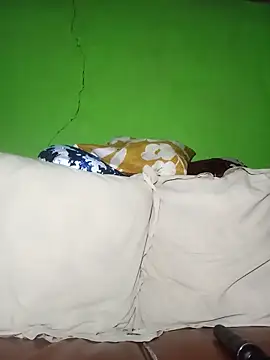 Snapshot of OCEANSQUITERXXX chatting on 29, 11, 2025 OCEANSQUITERXXX online show from 29, 11, 2025