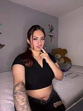 Snapshot of naomirouse_ chatting on 28, 6, 2026 naomirouse online show from 28, 6, 2026