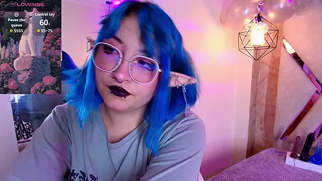 Snapshot of Lilith_curvy chatting on 19, 9, 2025 Lilith curvy online show from 19, 9, 2025