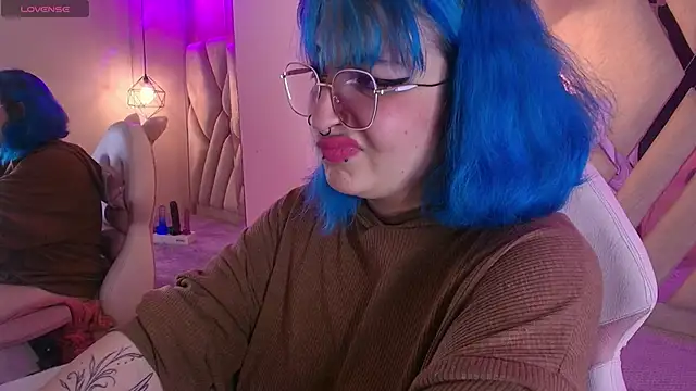 Snapshot of Lilith_curvy chatting on 24, 9, 2025 Lilith curvy online show from 24, 9, 2025