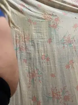 Cuckold-masters-dog online show from 27, 11, 2025