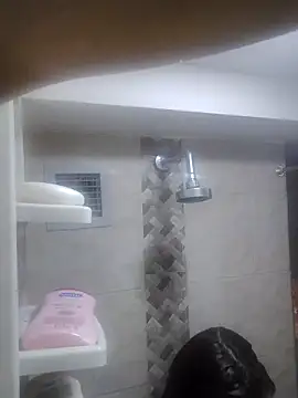 Snapshot of VioletxBloom chatting on 28, 11, 2025 VioletxBloom online show from 28, 11, 2025