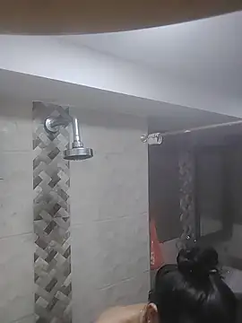 Snapshot of VioletxBloom chatting on 29, 11, 2025 VioletxBloom online show from 29, 11, 2025