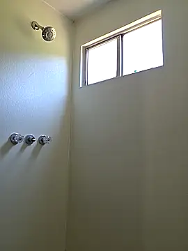 LacyLaurent online show from 25, 3, 2026