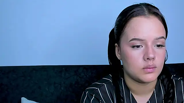 Snapshot of sweet_lily26 chatting on 14, 9, 2025 sweet lily26 online show from 14, 9, 2025