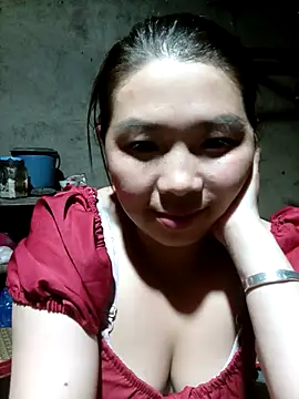 quynhkoolbae online show from 1, 11, 2025