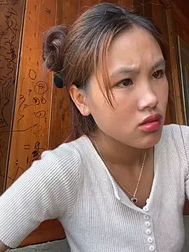 Snapshot of May_nhi chatting on 19, 6, 2026 May nhi online show from 19, 6, 2026