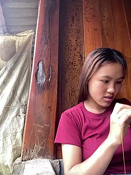 Snapshot of May_nhi chatting on 29, 6, 2026 May nhi online show from 29, 6, 2026