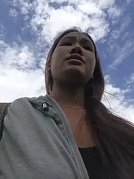 Snapshot of May_nhi chatting on 9, 7, 2026 May nhi online show from 9, 7, 2026