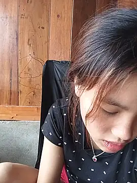 Snapshot of May_nhi chatting on 25, 7, 2026 May nhi online show from 25, 7, 2026