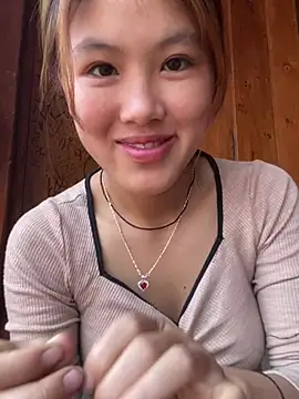 Snapshot of May_nhi chatting on 29, 7, 2026 May nhi online show from 29, 7, 2026