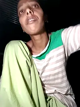 Snapshot of Pinki_thakur_1 chatting on 15, 4, 2026 Pinki thakur 1 online show from 15, 4, 2026