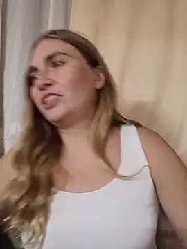 KisaVixen online show from 11, 9, 2025