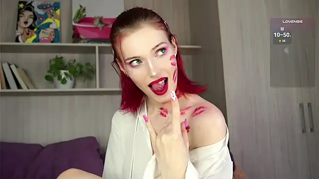 Snapshot of GlaydsLeveto chatting on 29, 10, 2025 GlaydsLeveto online show from 29, 10, 2025