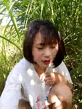 linda bae00 online show from 7, 11, 2025