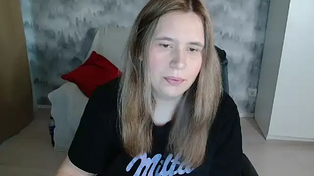 AdelinaLawson online show from 15, 4, 2026