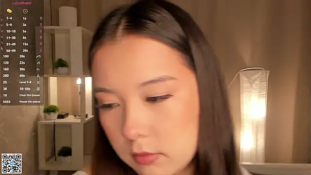 AlberthaEscue online show from 16, 11, 2025