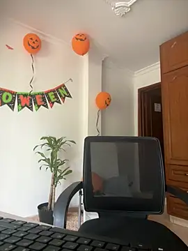 olivia jass online show from 28, 10, 2025