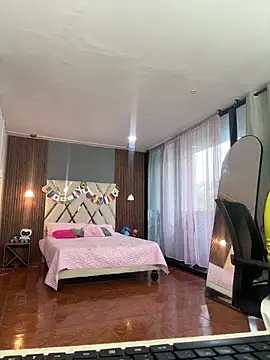 Snapshot of olivia_jass chatting on 20, 6, 2026 olivia jass online show from 20, 6, 2026