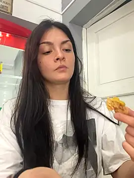 Danielaeliana online show from 15, 9, 2025