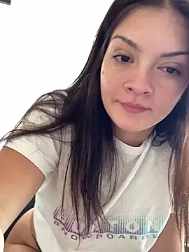 Danielaeliana online show from 22, 4, 2026