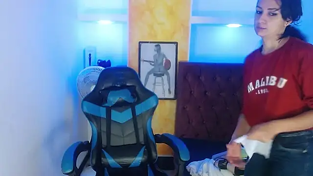 alison moon7 online show from 1, 10, 2025