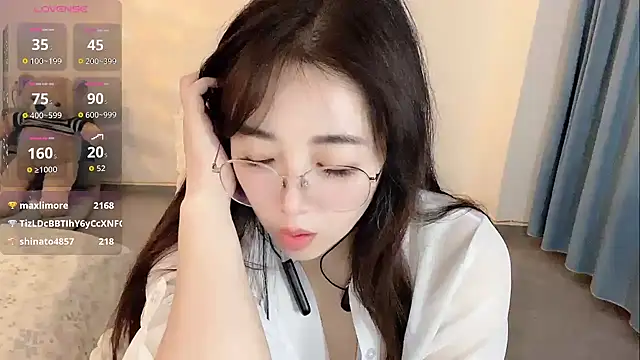 Snapshot of Xiali-166 chatting on 13, 2, 2026 Xiali-166 online show from 13, 2, 2026