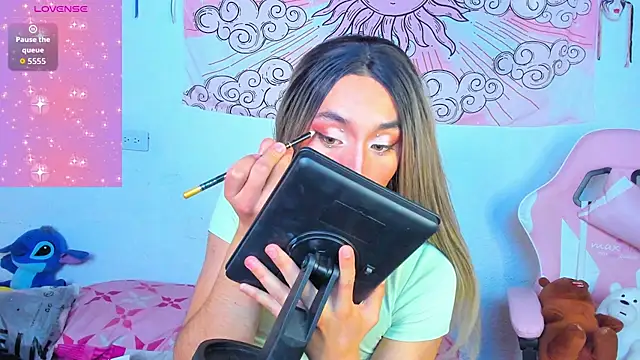 brihanna cooper online show from 21, 4, 2026