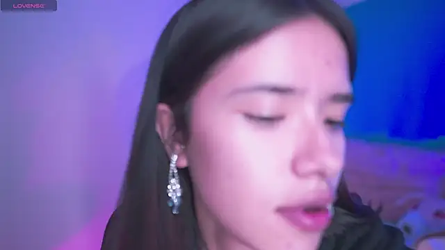 Lana Dreams  online show from 2, 12, 2025