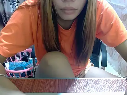Snapshot of Joys_Wet_Pussy chatting on 8, 5, 2026 Joys Wet Pussy online show from 8, 5, 2026