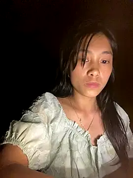Snapshot of EmLy02 chatting on 23, 9, 2025 EmLy02 online show from 23, 9, 2025