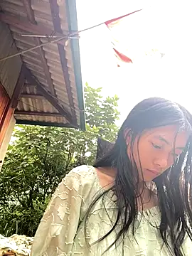 EmLy02 online show from 29, 10, 2025