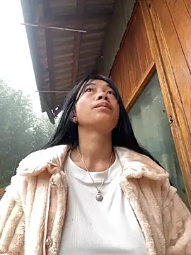 EmLy02 online show from 1, 11, 2025