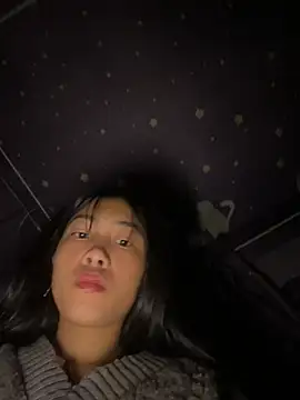 EmLy02 online show from 7, 3, 2026