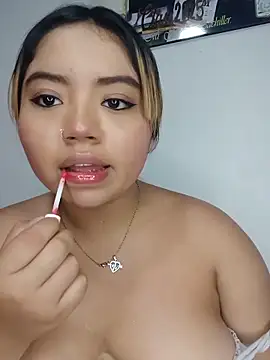 Snapshot of Emily__Hott chatting on 16, 5, 2026 Emily Hott online show from 16, 5, 2026