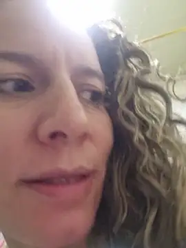 Nina vallon online show from 5, 12, 2025