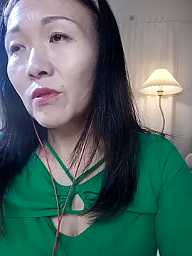 Snapshot of Joanna1122 chatting on 4, 12, 2025 Joanna1122 online show from 4, 12, 2025