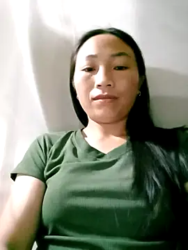Snapshot of lucybaby00 chatting on 28, 4, 2026 lucybaby00 online show from 28, 4, 2026