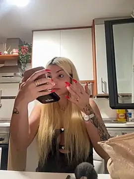 NoeliaGarcia17 online show from 4, 10, 2025